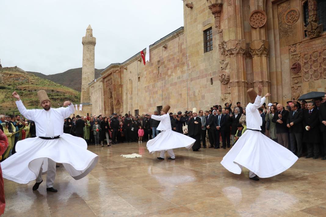 800 Yaşındaki Başyapıt Görenleri Büyüleyecek "Anadolu'nun El Hamra Sarayı" 2